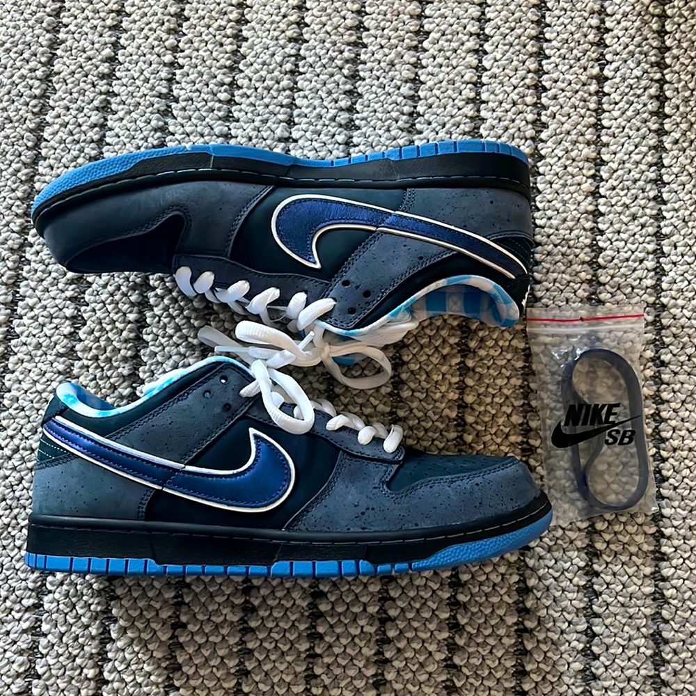 Nike dunks blue lobster